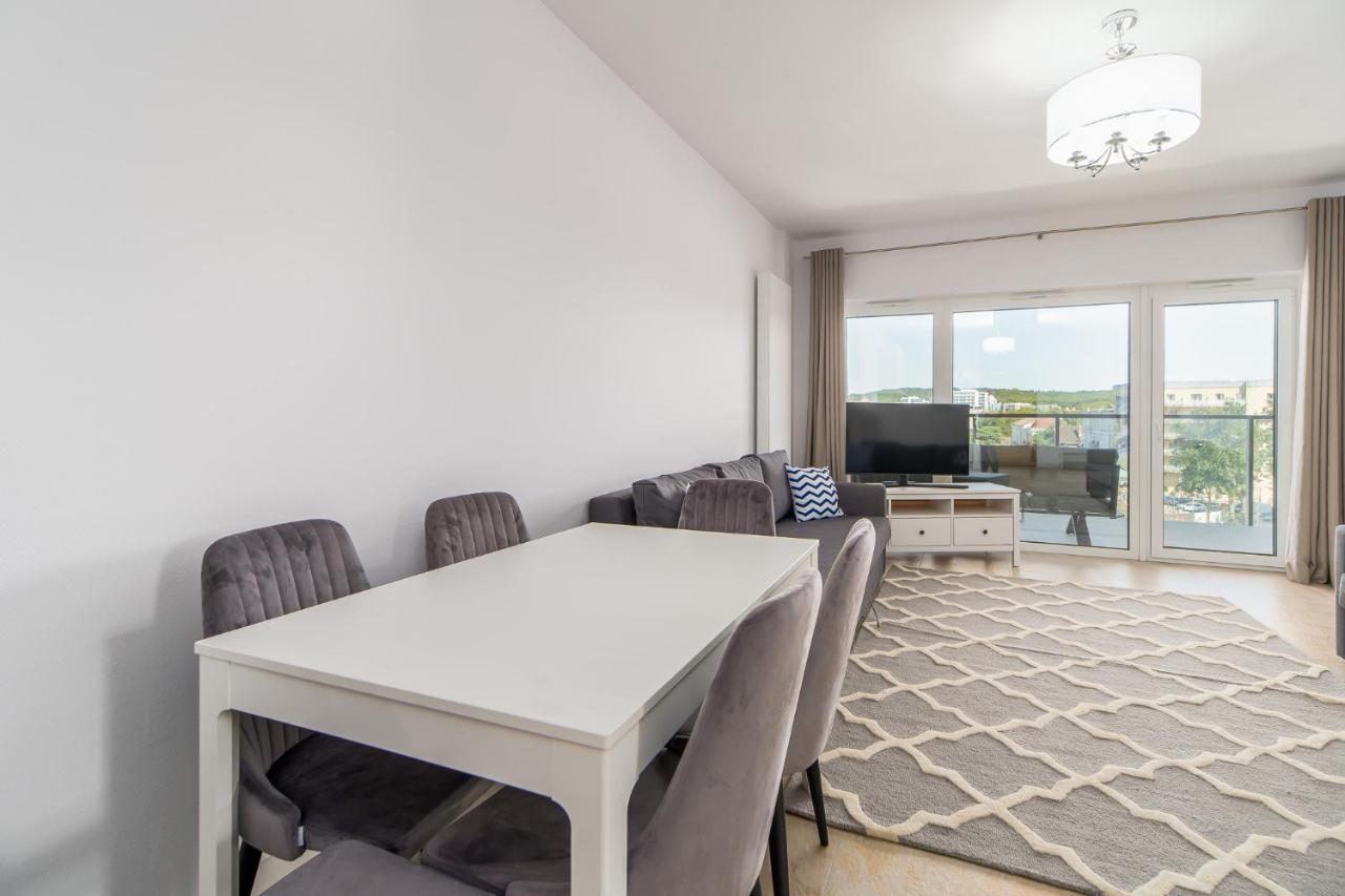 Family Holiday Apartment Aquamarina Prima By Noclegi Renters Miedzyzdroje Exteriör bild